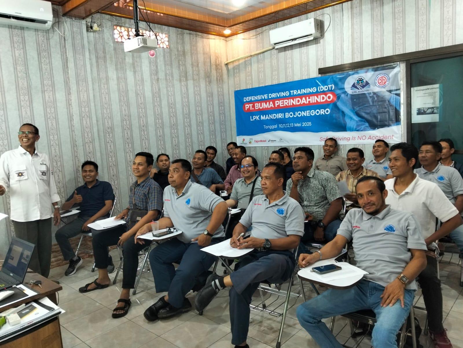 Sesi teori bersama mitra besar PT. Buma Perindahindo